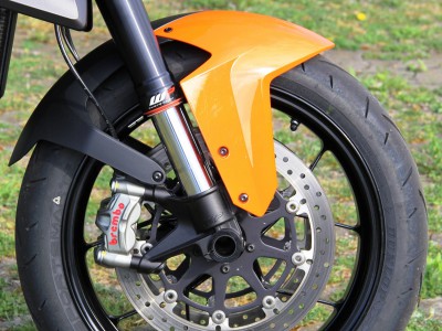 ktm-1290-super-duke-r-16